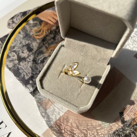 pearl × butterfly open ring