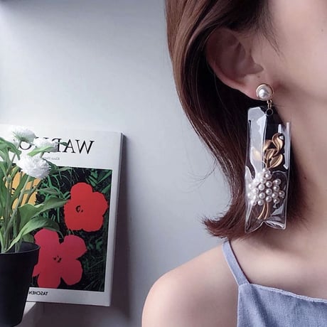 clear sack pearl flower pierce
