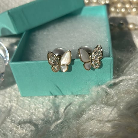 shell × stone butterfly pearl catch pierce