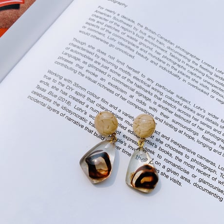 brown clear  pierce