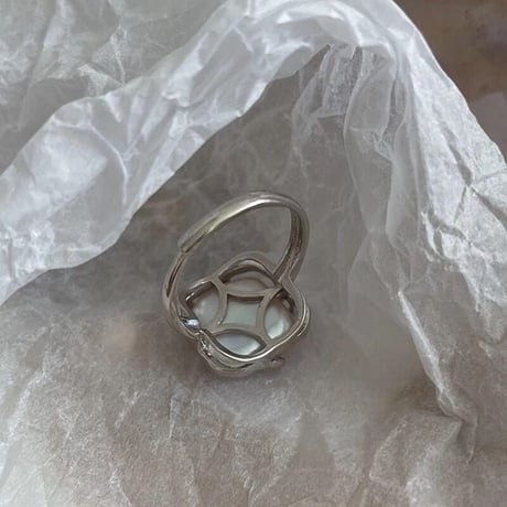square baroque pearl ring