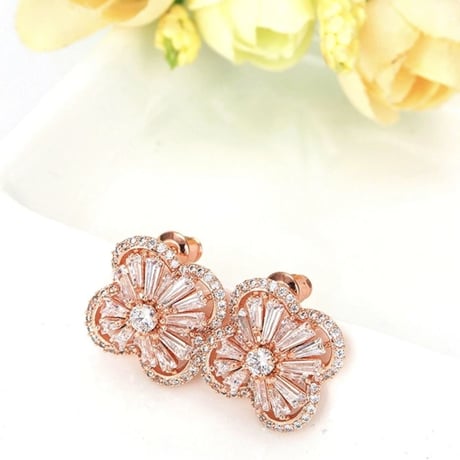 flower stone pierce