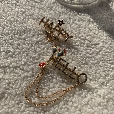 happy/hello broach