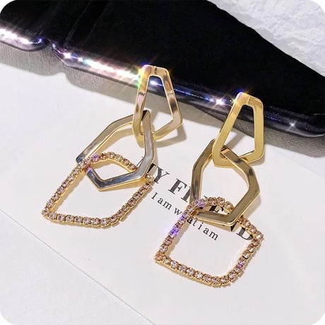 large chain pierce