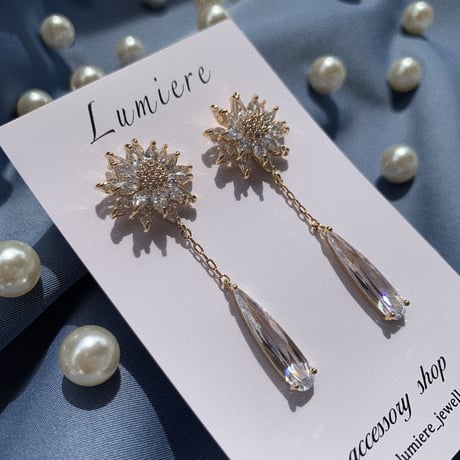 daisy long stone  pierce
