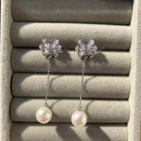 ribbon stone long pearl pierce