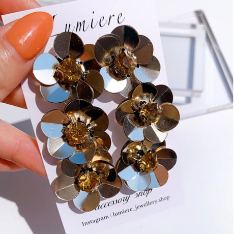 flower span call pierce