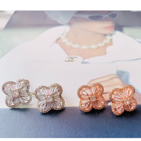 flower stone pierce