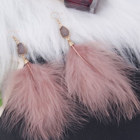 feather hook pierce