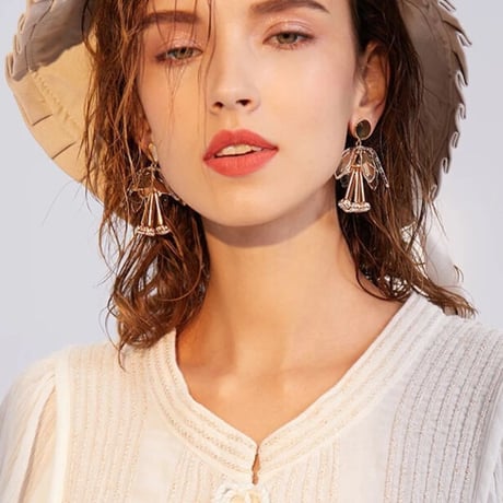 clear × metal gold flower pierce