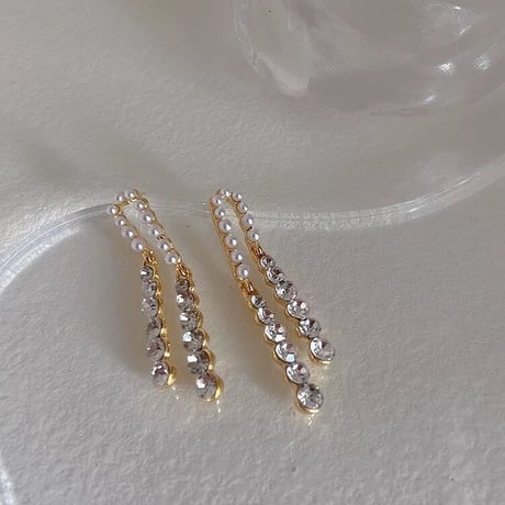 stone × pearl double pierce