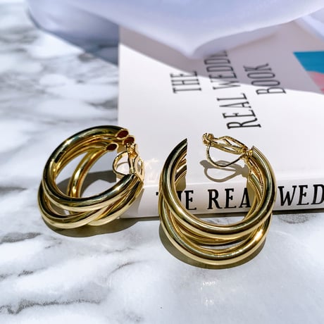gold hoop  big earring