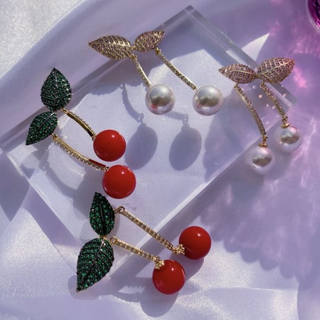 stone cherry pearl  pierce