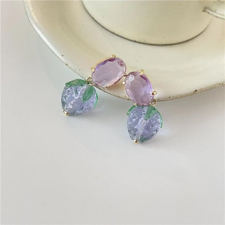 clear strawberry pierce