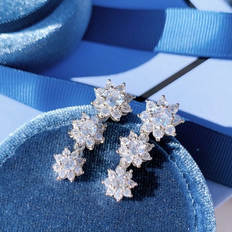 zirconia flower pierce