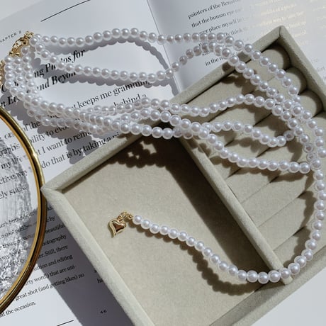 pearl × heart necklace