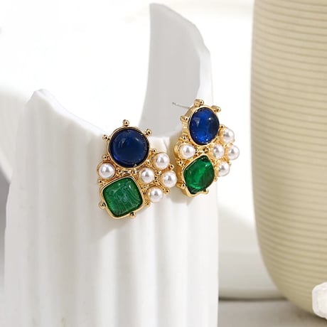 vintage color stone×pearl pierce
