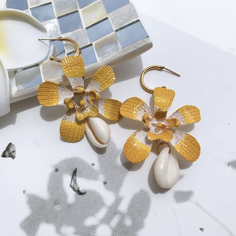 summer flower × shell pierce