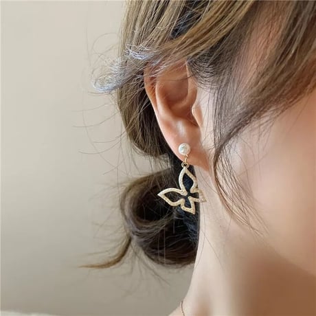 butterfly asymmetry pierce