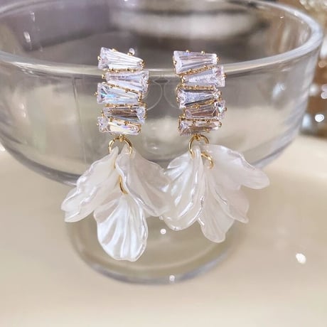 shell × stone pierce