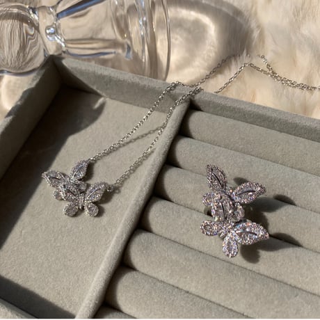 double butterfly  ring