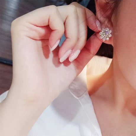zirconia flower stone pierce
