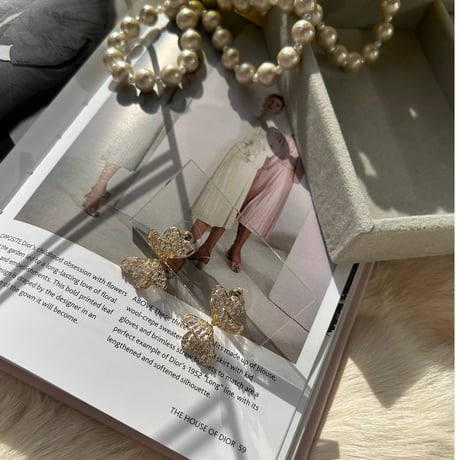 butterfly stone sway pierce