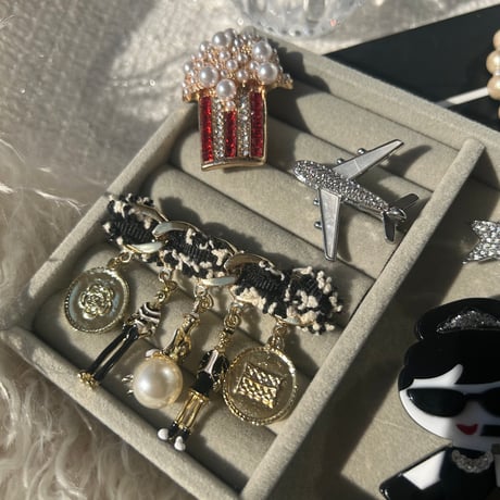 -2024-winter brooch