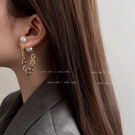 pearl × chain pearl catch pierce