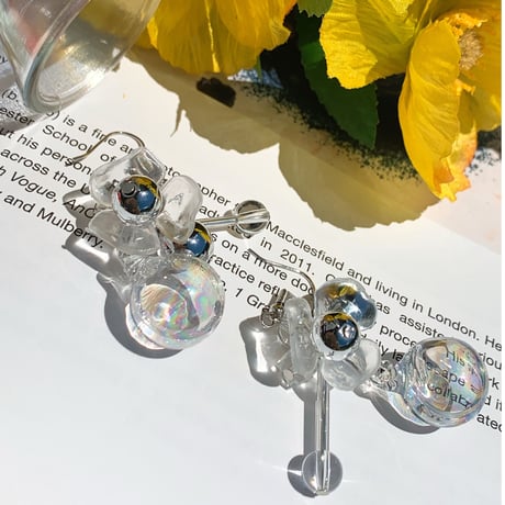 clear flower × silver water hook pierce