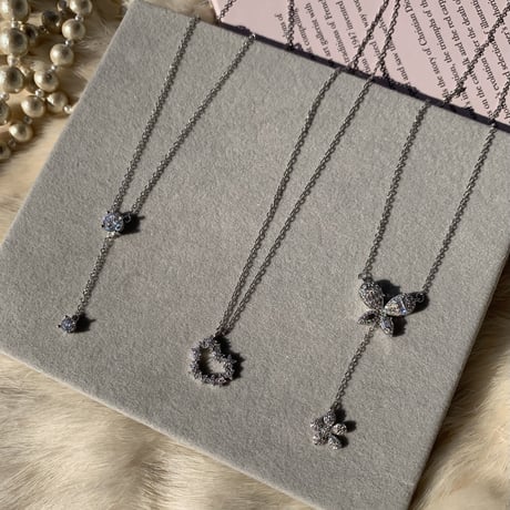 butterfly × flower necklace