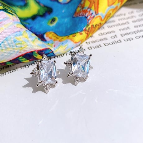 studs square zirconia  pierce