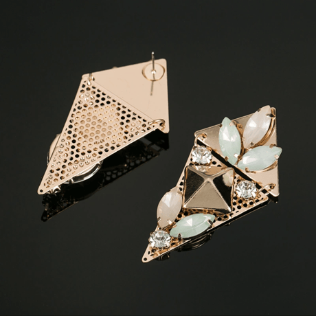 bijou × studs gold pierce