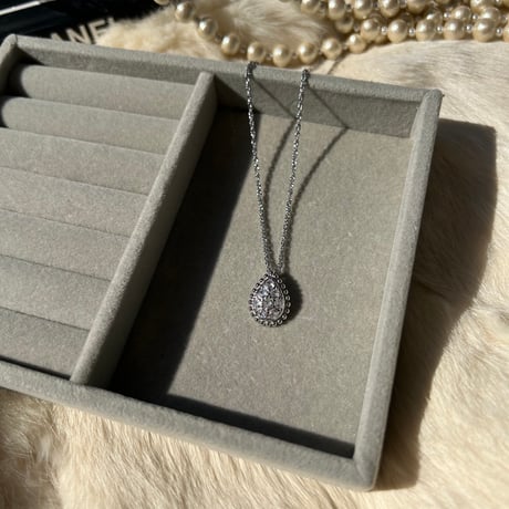 drop stone necklace
