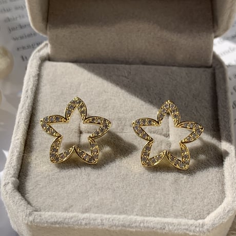 star flower stone mini pierce