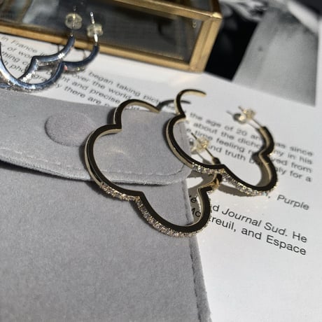 flower big hoop pierce