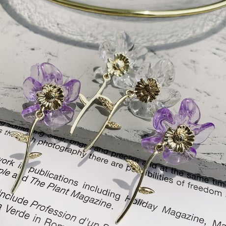 clear flower pierce