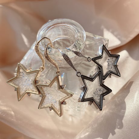 star hourglass hook pierce