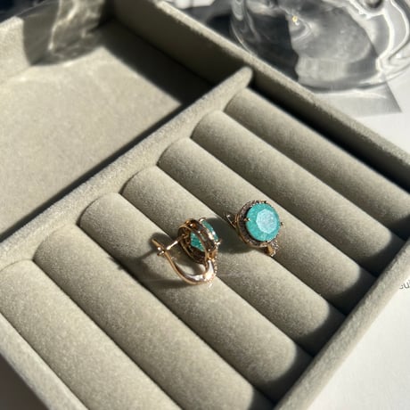 blue stone × pink gold pierce