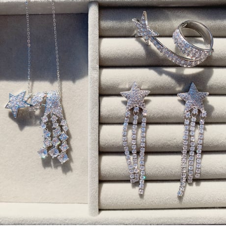 shooting star stone fringe pierce