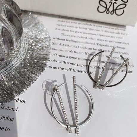 loop × stick  pierce