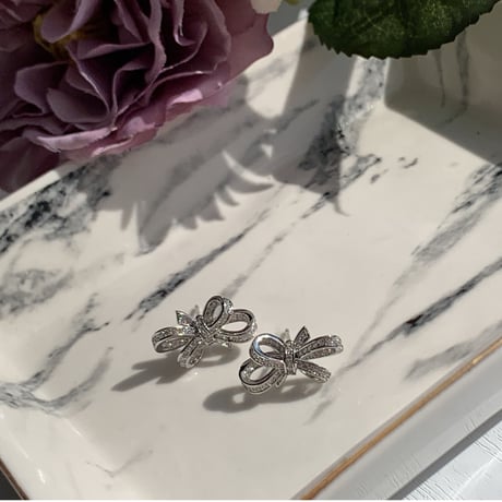 zirconia mini ribbon pierce