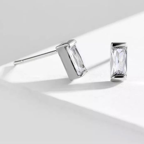 square mini stone point pierce