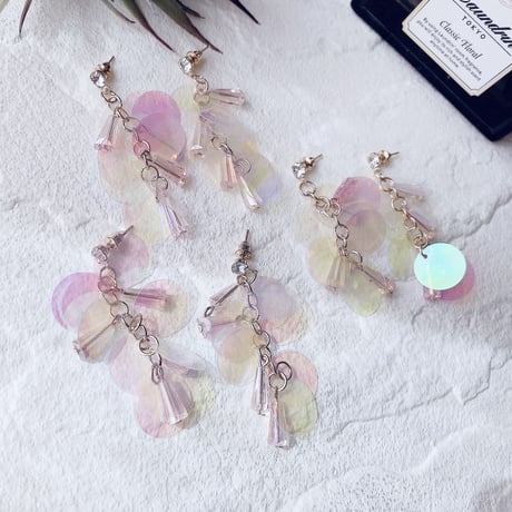 scale aurora pierce