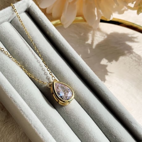 drop stone necklace