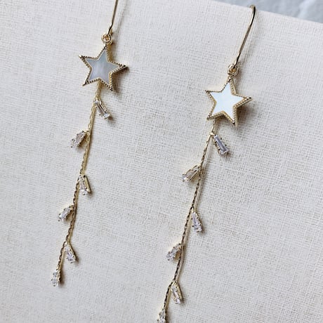 white star stone long pierce