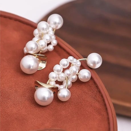 gold × pearl elegant pierce