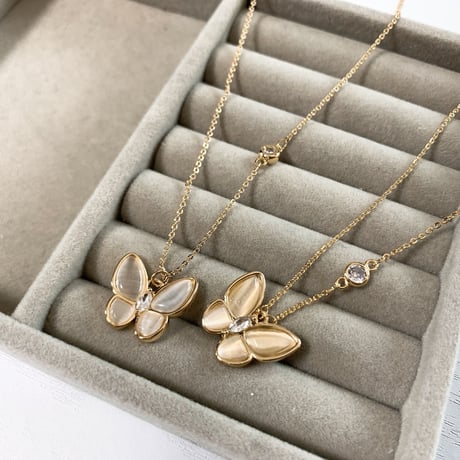 butterfly clear stone   necklace