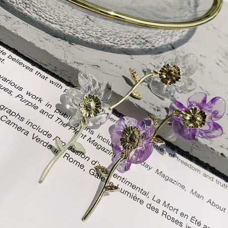 clear flower pierce