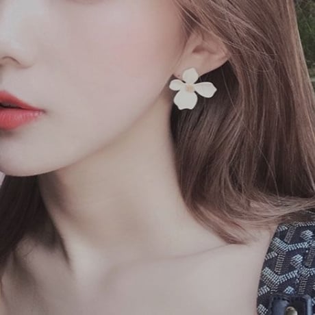 flower mat pierce